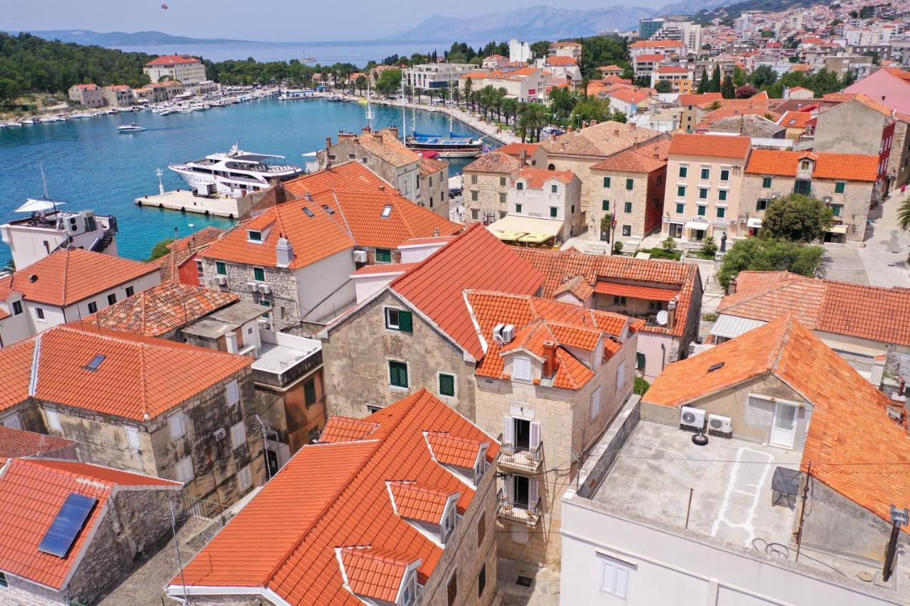Old Town Makarska Apartments - Central Square ภายนอก รูปภาพ