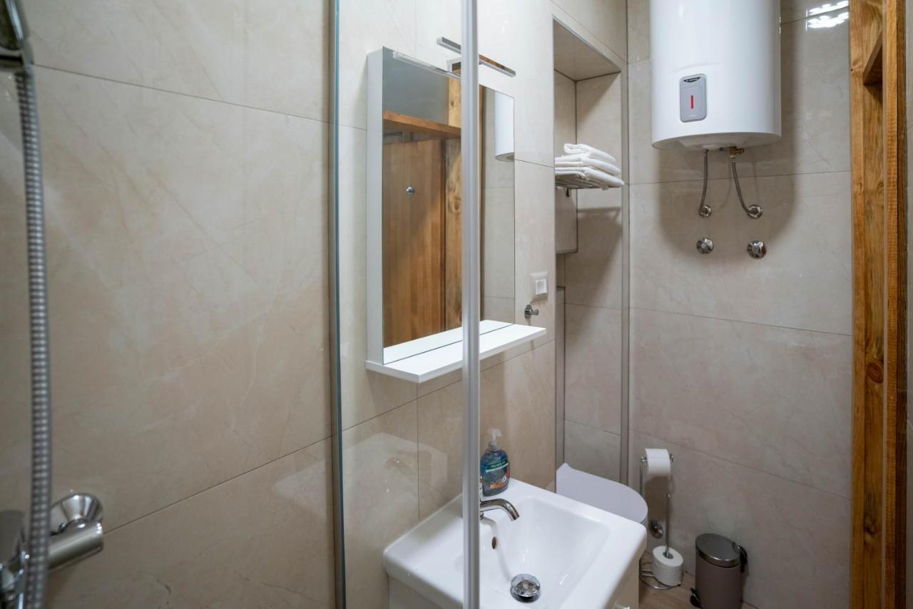 Old Town Makarska Apartments - Central Square ภายนอก รูปภาพ
